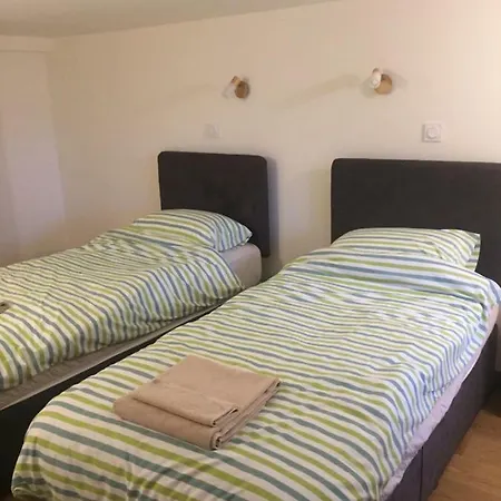 Apartment 2 Chemin Des Epinois *